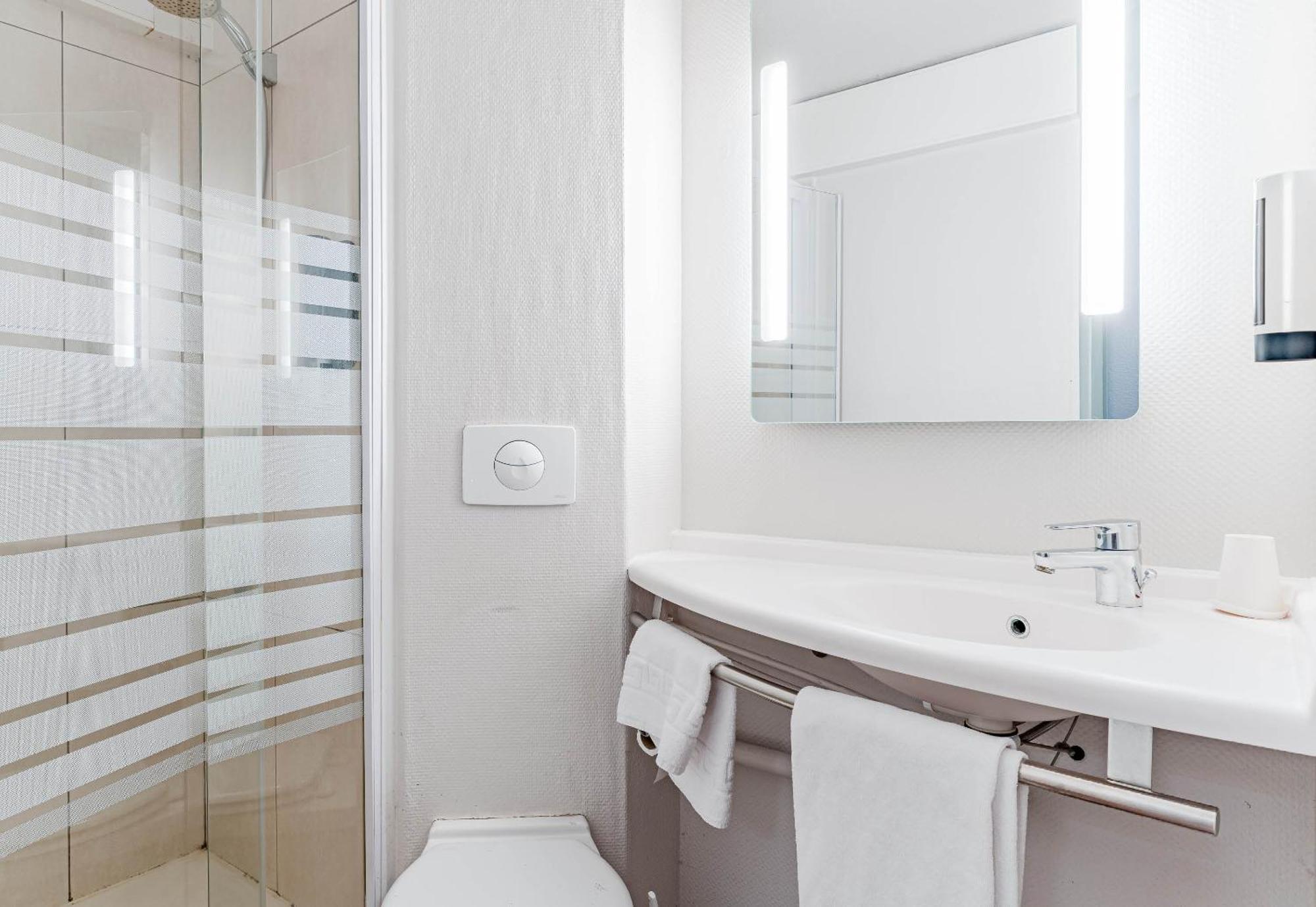 B&B Hotel Châtellerault المظهر الخارجي الصورة