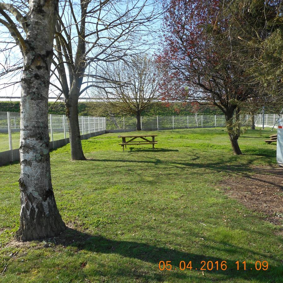 B&B Hotel Châtellerault المظهر الخارجي الصورة
